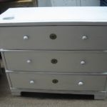 447 1481 CHEST OF DRAWERS